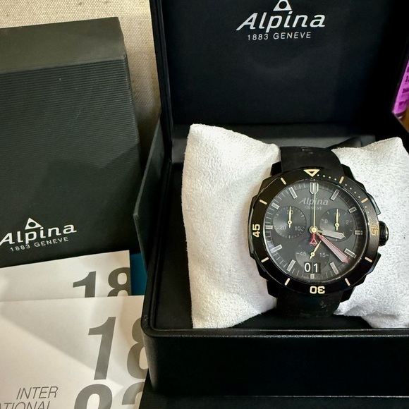 Alpina Other - Alpina Seastrong Diver Chronograph Date Sports Mens Watch
